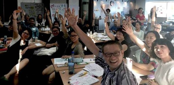 TAK-TIK 2 days Graphic Facilitation workshop: Visual Tool for Better Way to Work, China. with LOG methodology: Listening-Organising-Graphic. 图像同传课程